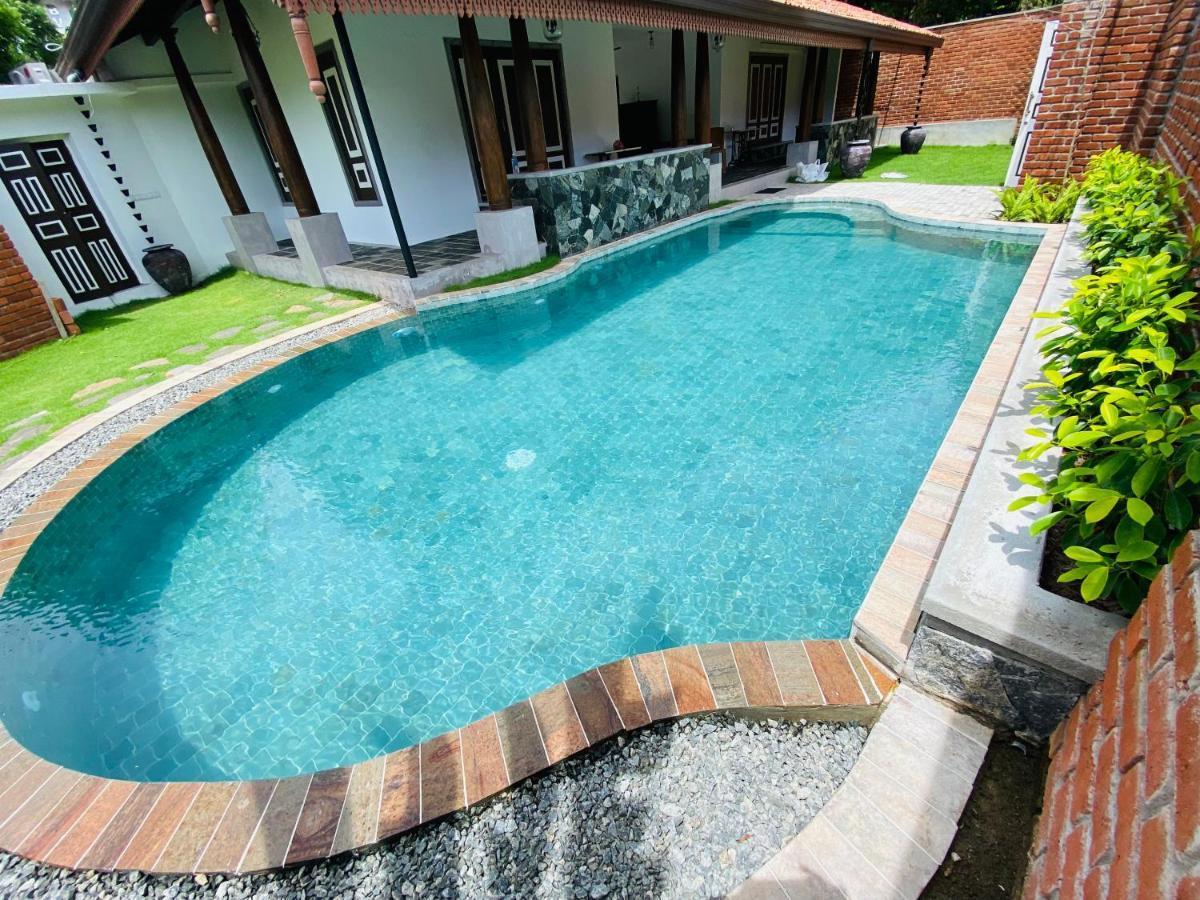 Thaprobana Villa Tangalle - Private Villa Exterior foto