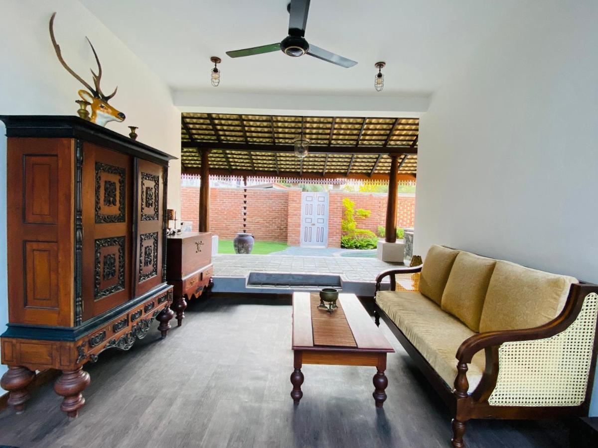 Thaprobana Villa Tangalle - Private Villa Exterior foto