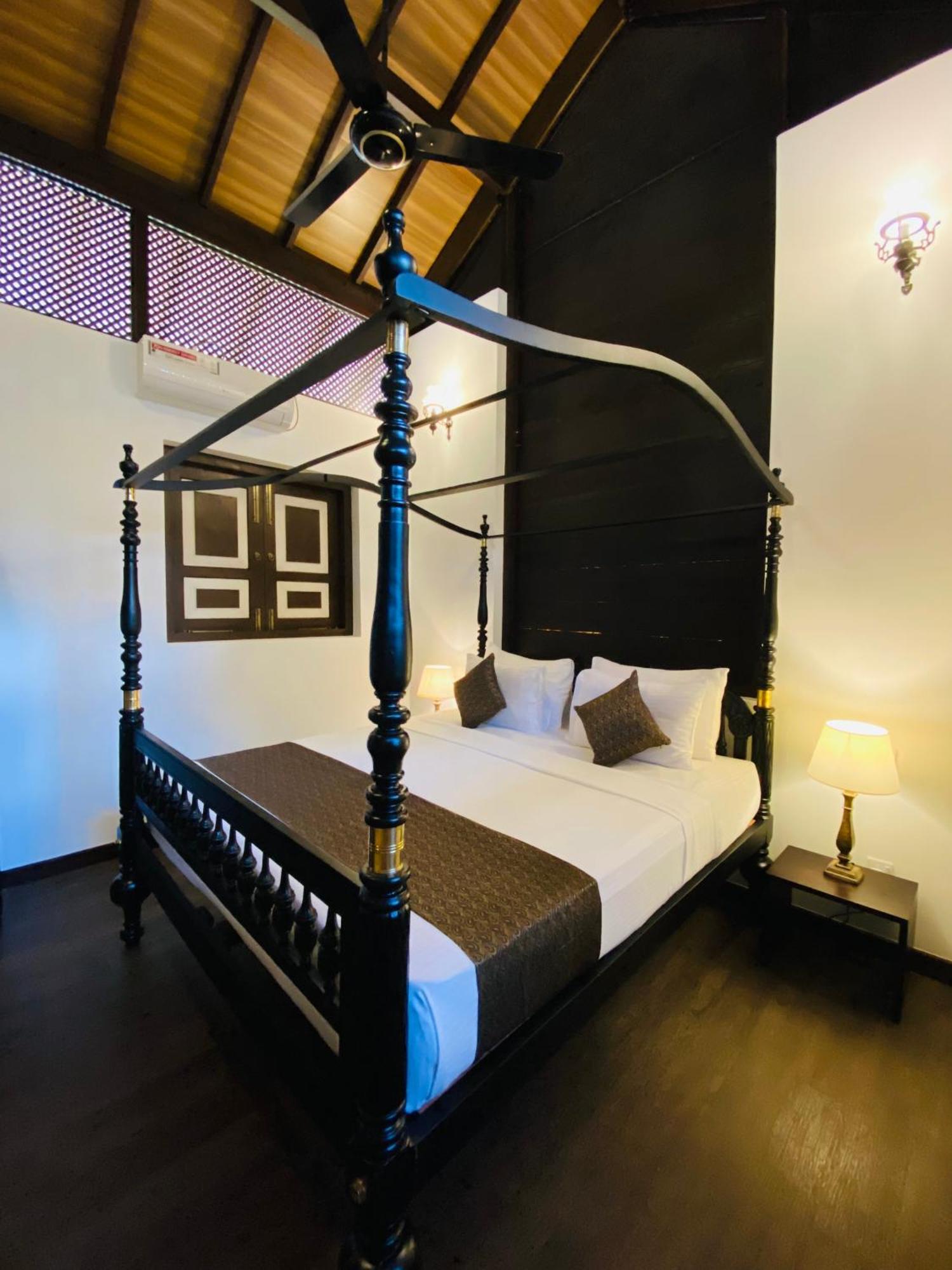 Thaprobana Villa Tangalle - Private Villa Habitación foto